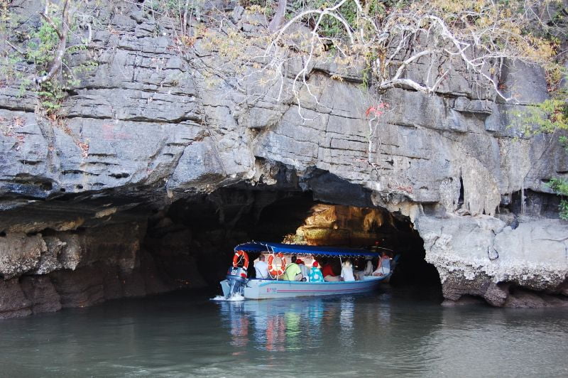 Crocodile Cave